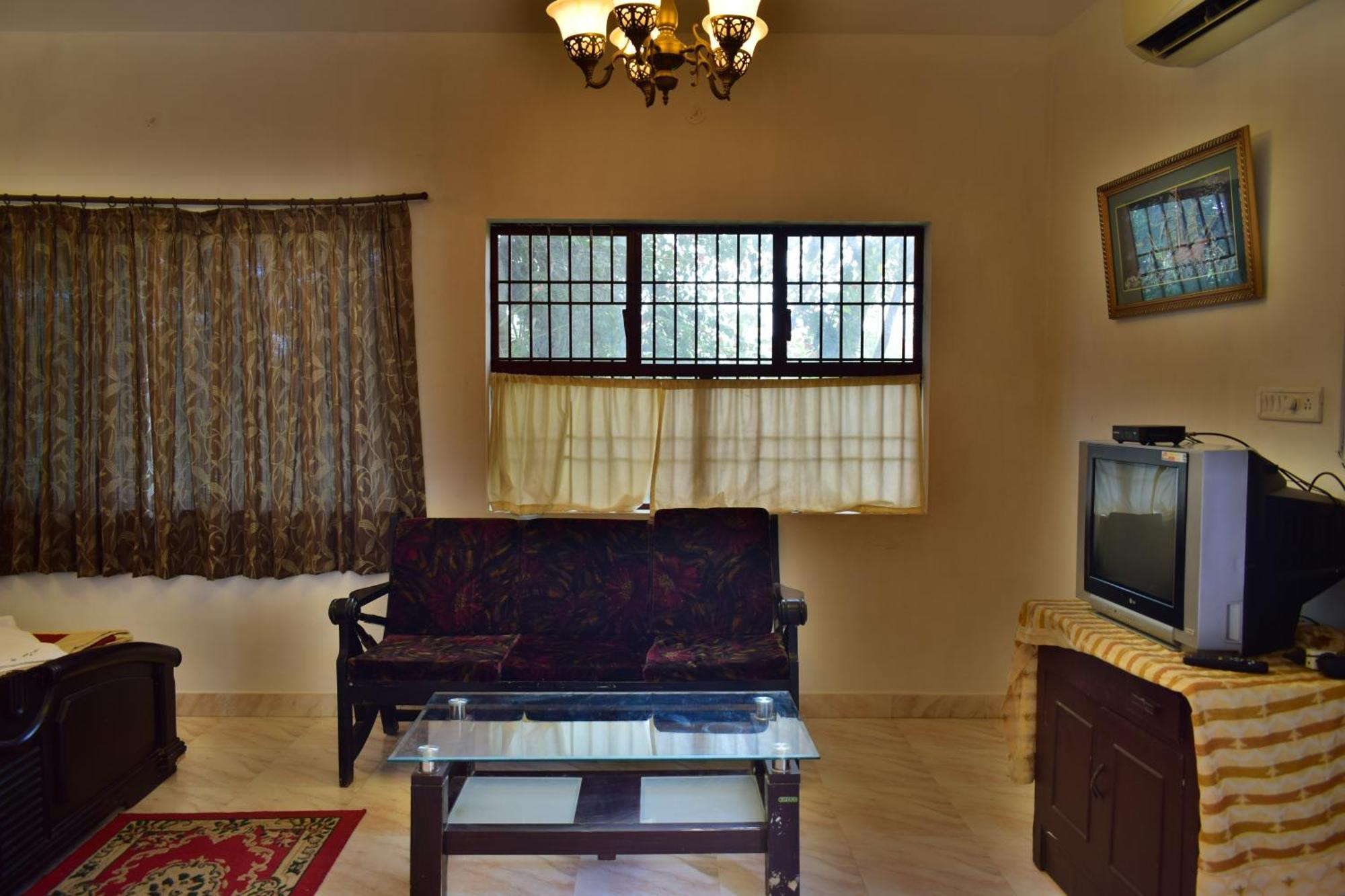 Silent Waters Resorts Yelagiri Bagian luar foto