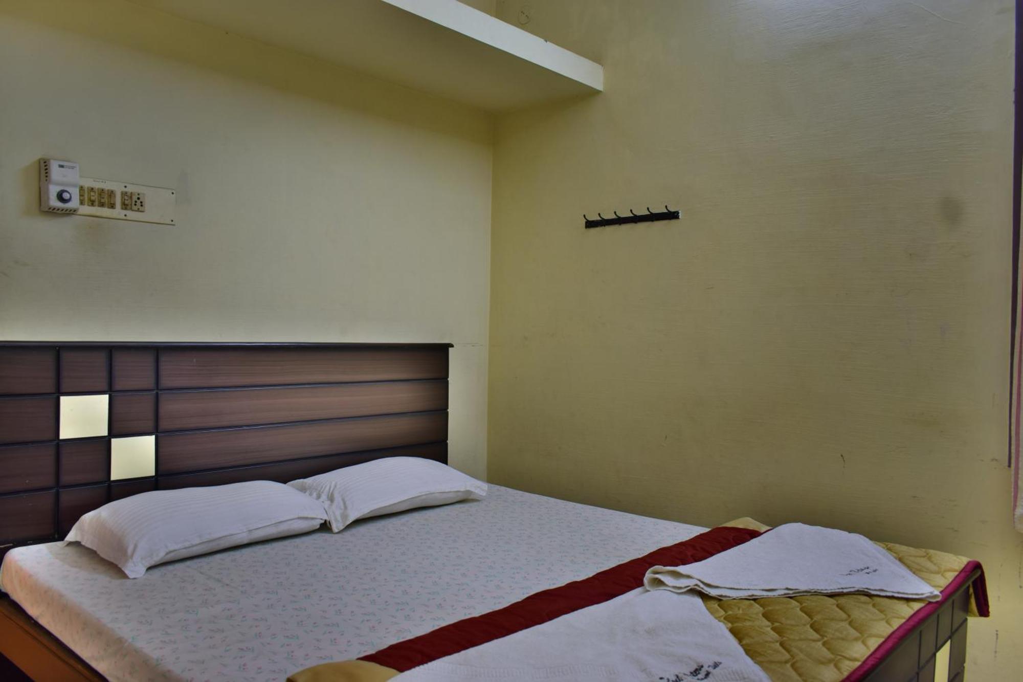 Silent Waters Resorts Yelagiri Bagian luar foto